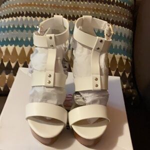 White Situns